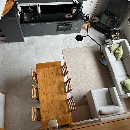 Дом отдыха Roggenecke - Pyhae Holysuites - Cosy Ski-In & Ski-Out Apartment With Scenic Views In The Heart Of The Ski Resort *
